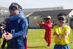 ギラヴァンツとのブラインドサッカー